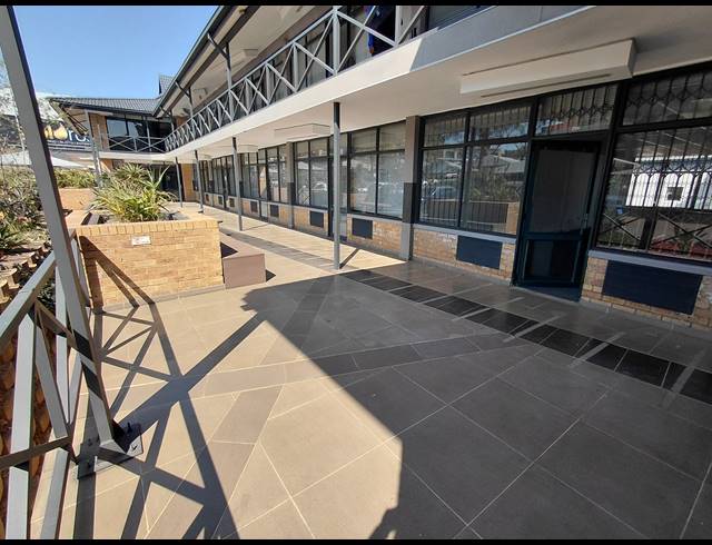 68M² OFFICE TO LET IN VORNA VALLEY